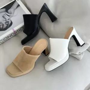 인기상품 소가죽 커버드 뮬 블록힐 여성 미니멀 슈즈 구조적라인 6SS [WFM08KU_260307]