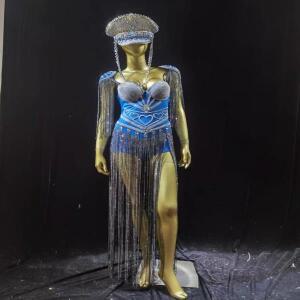 한 여성의 반짝 이는 술 세트 축하 새로운 크리스탈 신발 의류 무대 파티 가수 댄스 드레스