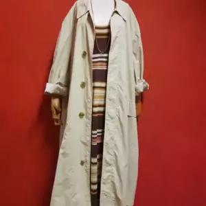 가다컴퍼니 PAUL SMITH 폴스미스 탁텔 오버사이즈 젠더리스 트렌치코트 롱코트 발마칸 C233