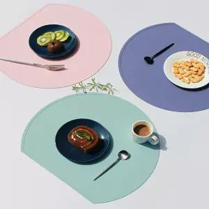 실리콘 식탁매트 2종 테이블 보호 덮개 식탁깔개 방수 테이블매트 신혼선물