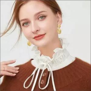 하이넥 러플 리본 블라우스 여성 오피스룩 넥케이프 카라 페이크