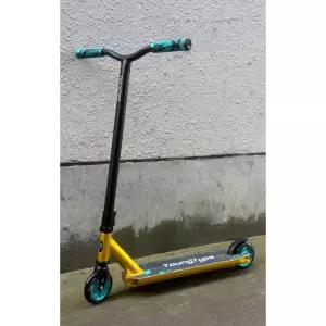 스턴트스쿠터 두발 킥보드 스턴트 360 스쿠터 묘기