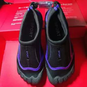 남성 스포츠 해변신발 계곡트래킹 아쿠아슈즈