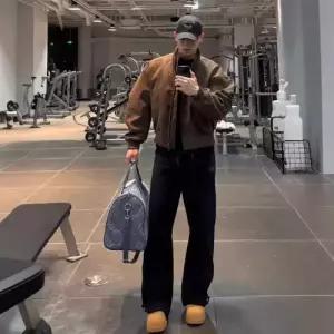 남친 봄 가을 데일리룩 항공 점퍼 터프한 파일럿 PU가죽 자켓 짧은 오버핏 가죽 쇼트 야구 인기3