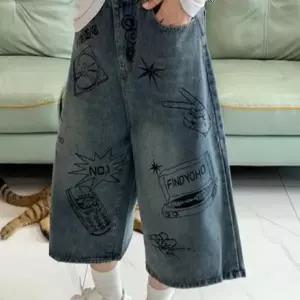 그래픽 7부바지 꾸안꾸 스트릿룩부터 힙한 캐주얼 코디까지 폭넓게 활용 가능한 데님팬츠