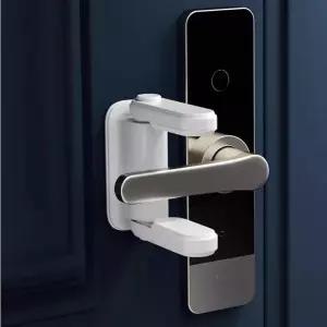 문고리 잠금 장치 무타공 안전고리 문 열림 방지 고양이 아기 못열게 현관문 방문 스토퍼 손잡이 도어락