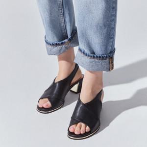 엠.무크 글로리아 스판 릴렉스 샌들 블랙 516323502UA