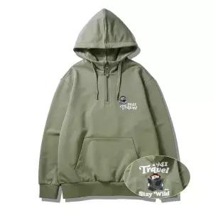 [지프]JQ1THU221 카키 25년 지프 반넥 베어 그래픽 후드티셔츠_SC