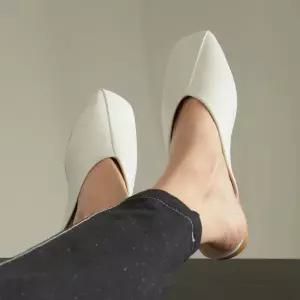 [슈펜] 절개 뮬 플랫 1.0 (HPWWFD211M-T)