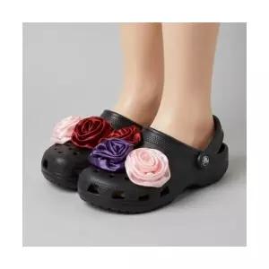 크록스 CROCS 공용 클래식 로제트 클로그 BK 24SUCL210388 Z001 288539