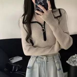 다비스 골지 카라 반지퍼 슬림핏 티셔츠 SD-251181