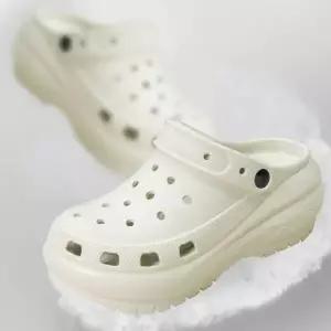 클래식 통굽 슬리퍼 푹신한 경량 키높이 아쿠아 EVA