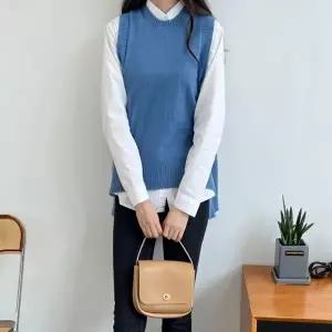 옆트임 여자 조끼 라운드넥 베스트 단정해보이는