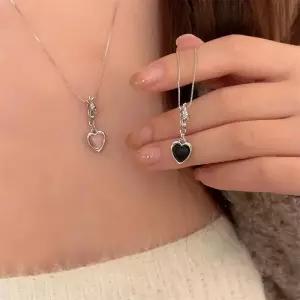 [디작소]여성 블랙 핑크 매듭 하트 티타늄 체인 목걸이 (38284058)