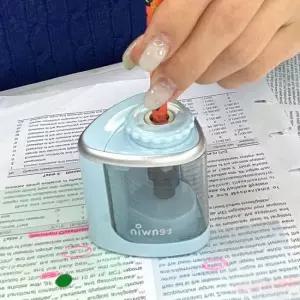 수동 겸용 자동 연필깎이 블루 문구 색연필깎이