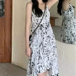 [오노마] ONM 여름 여자 휴가 룩 휴양지 민소매 나시 러플 원피스