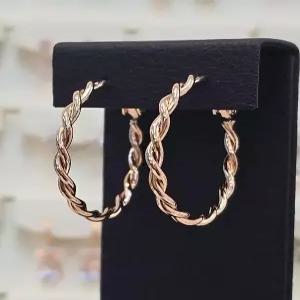 볼라레 세이브존03 볼라레 3.5cm꽈배기 은침 링귀걸이 2color AQSSS1919A