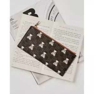 [롯데백화점]닥스 액세서리 [선물포장/쇼핑백동봉] 브라운 패턴 소가죽 슬림 장지갑 DCHO5E791