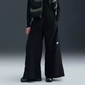 나이키 스포츠웨어 여성 와이드 레그 우븐 팬츠 IH8509-013