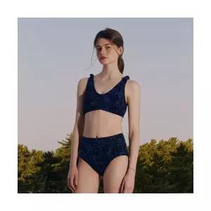 [아레나]페탈 비키니 세트 A5BL1PS34DNVA5BL1PS34DNV 692346