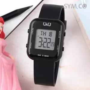 [큐앤큐] M207J-001Y 사각 스퀘어 디지털 블랙 어린이 방수 아동 우레탄시계 d
