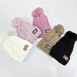 [디작소]여성 데일리 바르딘 케이블무늬 방울 니트 털모자 (30849099)