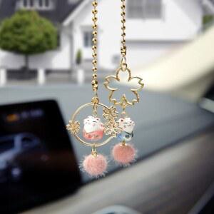 YGMONER 럭키 캣 카 인테리어 거울 걸이 액세서리 자동차 장식 미니 도자기 마네키 네코 댕글 참 (사쿠라 캣)