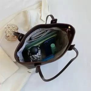 아이언하트 남자 빈티지 캐주얼 오피스룩 가방 프린팅 레터링 숄더백 대용량 청반바지 KKE1