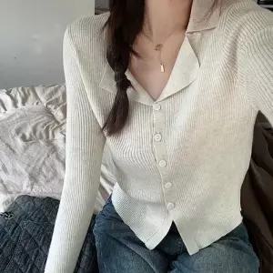 [오노마] ONM 브이넥카라 세미크롭 골지니트 긴팔가디건 꾸안꾸룩