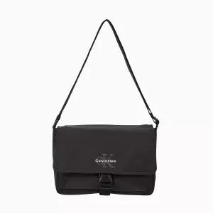 [CK ACC] 남성 볼드 로고 나일론 플랩 메신저 4D3321G UB1