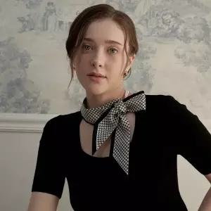 [롯데백화점]엘르 카미 실크 방도 스카프 SE449S312