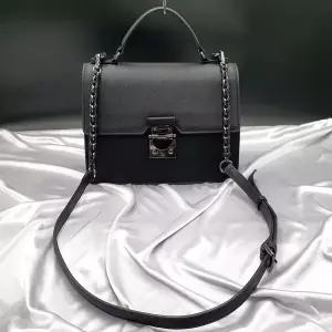 러브캣 사각 체인 토트백 숄더백 크로스백 중고 정품 가방 은피아노