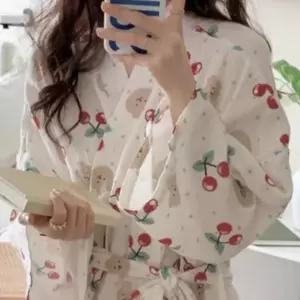 여성로브가운 여성 롱 로브 가운 얇은 사계절 수면 잠옷 샤워가운