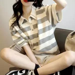 여성 귀여운 더블카라 굵은 스트라이프 반팔티셔츠