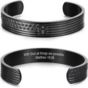 남성용 크로스 커프 뱅글 팔찌 새겨진 성경 구절 미국 국기 신앙 기독교 주얼리 선물 아들 아빠 형제 남편