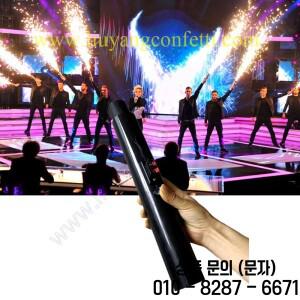 재사용 가능한 휴대용 콜드 분수 불꽃 놀이 파이로 결혼식 안전 무대 발사 시스템 생일 파티