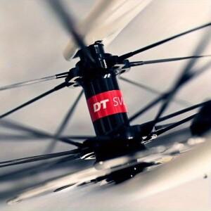 2팩 로드 바이크 스티커 세트, 허브 패턴 DTswiss 스타일리시 방수 프레임 휠 트림 오토바이 헬멧 자동차