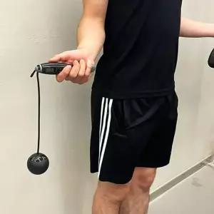 실내 줄넘기 운동용 360도 홈트 무선 줄넘기 칼로리 계수 미끄럼 유산소 가정용 손잡이 감량 장비 방지