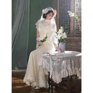 웨딩드레스 복고 화보 셀프 퍼프소매 화이트