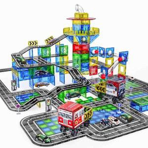 마블 런이 있는 150PCS 자석 타일 도로 세트 용 타일에는 자동차가 포함되어 있습니다. 어린이용 STEM 소년 소녀용 교육용 건물 장난감