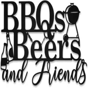 러스틱 메탈 BBQ 월 아트 사인 - 야외 뒷마당 및 파티오 장식 빈티지 맥주 친구들 디자인의 농가 현관