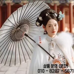 절묘한 바다 85cm 긴 손잡이 실크 오일 종이 우산 고대 Hanfu 공연은 중국과 여성에게 뛰어납니다.