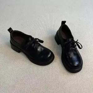 엘럽 여친 오피스룩 스틸레토 가죽옥스포드 스트랩 단화 진피 소프트 라운드 플랫 무음 박템5