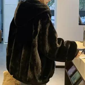 포근한 퍼 아우터 오버핏 후드 점퍼 도톰한 코트