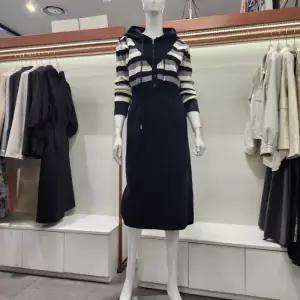 수스 HC04 가디건 배색 후드 니트 원피스 S261BOJ251