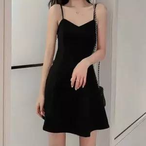 [오노마] ONM 뷔스티에 나시 원피스 슬림핏 미니 블랙원피스
