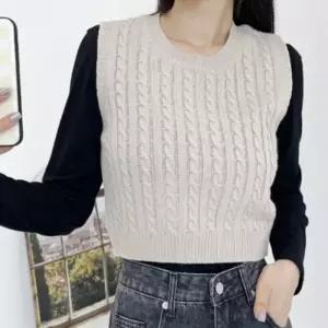 [오노마] ONM 여성 여자 케이블 꽈배기 크롭 니트 조끼 레이어드 베