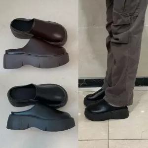 [오노마] ONM 라운디뮬통굽블로퍼 플랫폼 슬리퍼 키높이 청키 신발