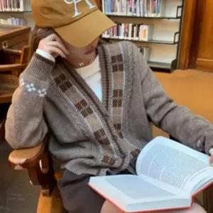 [오노마] ONM 체크 니트 자켓 여성 봄 가을 데일리 루즈핏