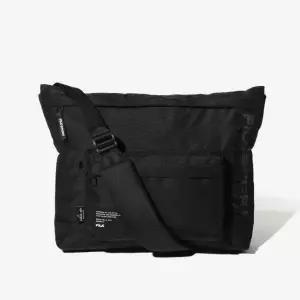 [휠라]SM스포츠 인터내셔널 크로스백 FS3BCF5334X BLK 735189